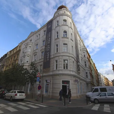 Apartament Simackova 15/42 Praga